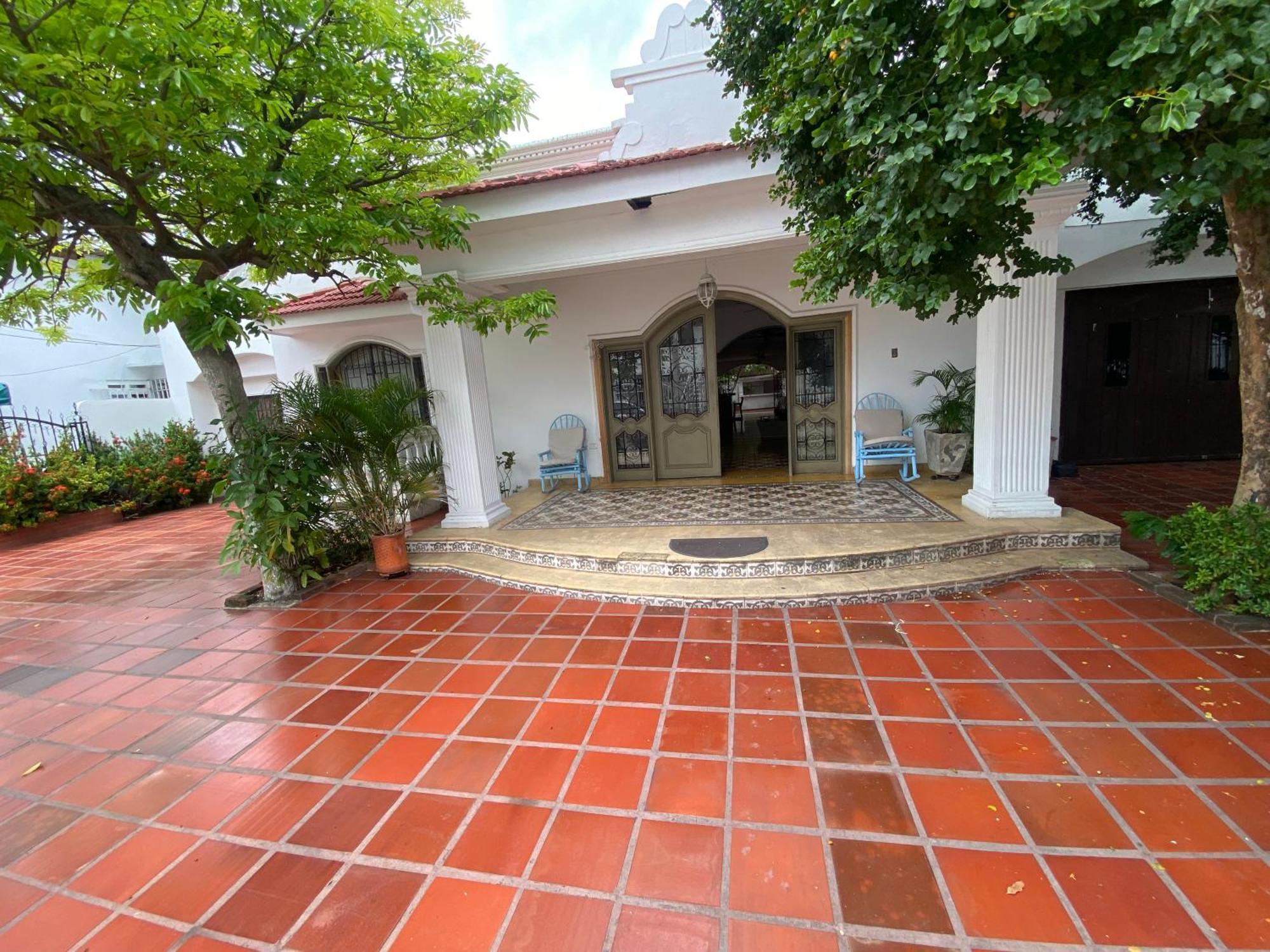 Casa Bahia Colonial - Cartagena Bed & Breakfast, Cartagena